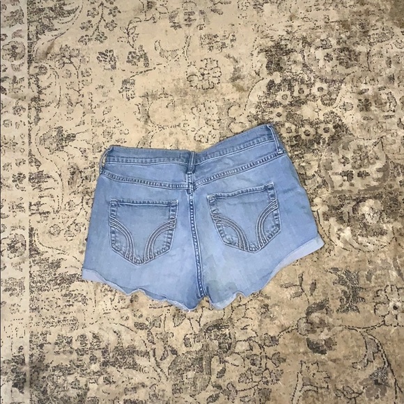 Hollister shorts - Picture 2 of 2